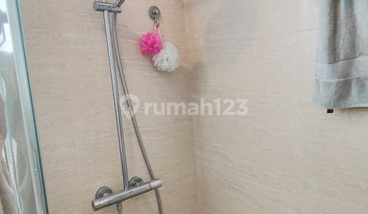 Dijual Apartemen Akr Galery West Resident, Luas 51M2, 1 BR, 1 Rr, Full Furnish, Harga 1,35 M Nego 2