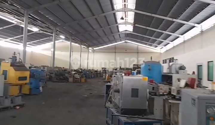 Dijual Gudang Cikupa, Tangerang | Luas 1 Hektar | SHM | Listrik 66 kva | Akses Cont 40 ft | Ada Office & Mess | Dekat Pintu Tol ( 4 KM ) | Harga 36 M Dijual Gudang Cikupa, Tangerang | Luas 1 Hektar | SHM | Listrik 66 kva | Akses Cont 40 ft | Ada Office & Mess | Dekat Pintu Tol ( 4 KM ) | Harga 36 M