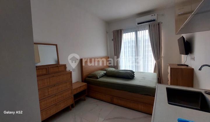 Rent Sky House BSD Studio Type Apartment Rent Sky House BSD Studio Type Apartment