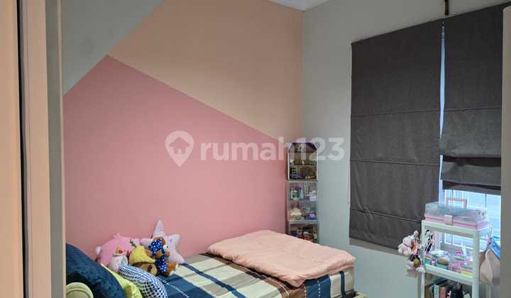 Jual Rumah 2 Lantai Cluster Water Terrace Grand Wisata Dekat Akses Tol 2