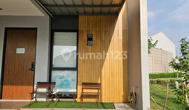 Disewakan Rumah Fully Furnished di O8 Grand Wisata Akses Tol