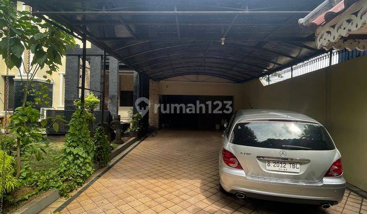 Rumah Luas Dijual Jakarta Timur 2