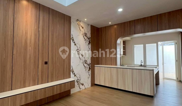 Orchard Park Cluster Vitis House Fully Furnished and Ready to Occupy 2