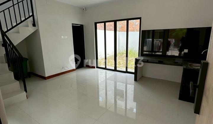 3-Storey House Panorama Hills Ready to Occupy, Batam Center 2