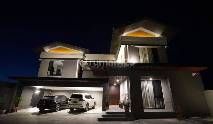 Dijual Rumah Mewah Batam Rumah Coastarina 2 Lantai Full Furnished Dan Siap Huni, Batam Center 2