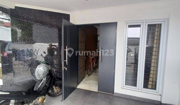 Di Jual Rumah Elite Kawasan Intercon Kebon Jeruk Ayo Di Lihat Ya Bagus Kok 1