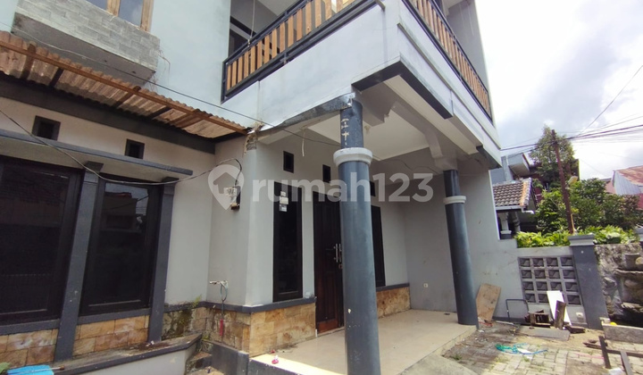 Rumah Luxury View Kota Cimahi dan Bandung Rumah Luxury View Kota Cimahi dan Bandung