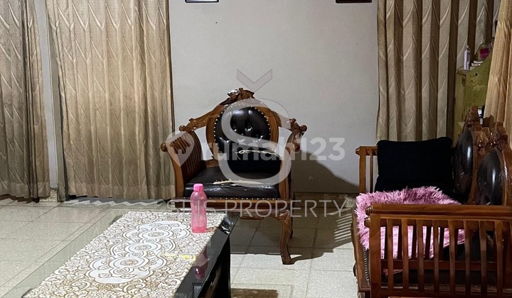 Dijual 1 Unit Rumah dan 3 Kontrakan di Sukajadi Kota Bdg