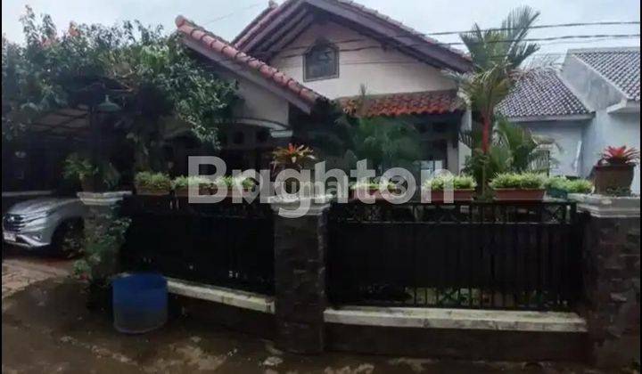 DI  RUMAH ASRI 2 LANTAI DI BOGOR SELATAN 1