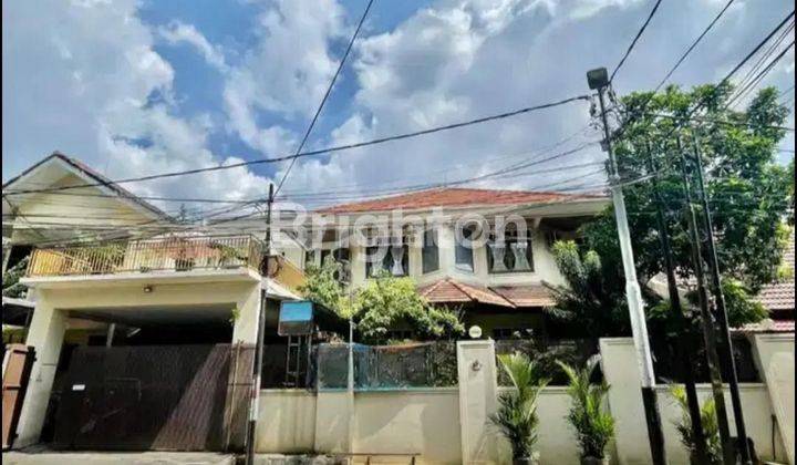 DI JUAL RUMAH SIAP HUNI 2.5 LANTAI DI HANG JEBAT  KEBAYORAN BARU - JAKARTA SELATAN 2