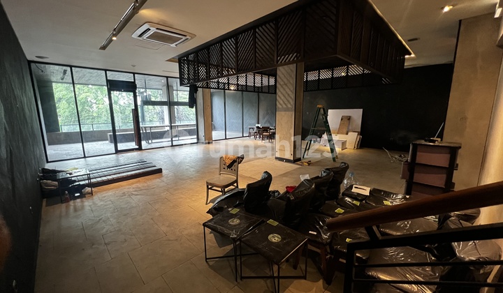 Strategic Shop House Pondok Indah Spacious Parking Strategic Shop House Pondok Indah Spacious Parking