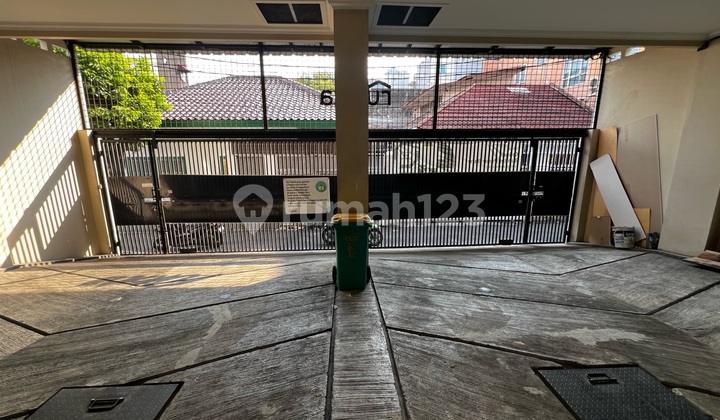 Elite Boarding House Consistently Fully Occupied in Pasar Baru, Central Jakarta Elite Boarding House Consistently Fully Occupied in Pasar Baru, Central Jakarta