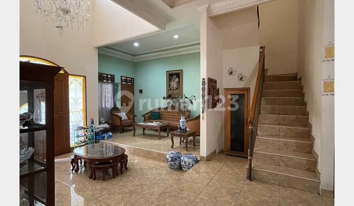 Dijual Rumah Cantik BSD CIty Lama 2 Lantai 350 Meter HGB Tangsel 2