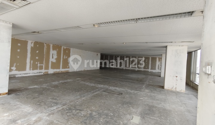sewa office space mh Thamrin 300 meter Kebon Sirih Jakarta Pusat