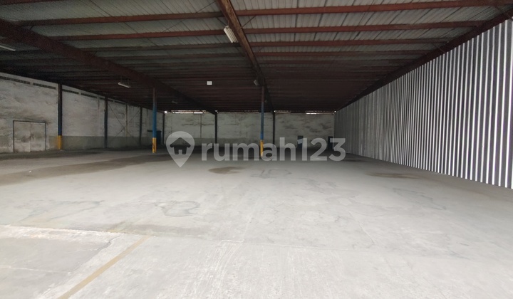 For Rent Large Warehouse Poris Plawad 1200 Meters Batuceper Tangerang