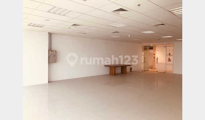 Sewa Office Space 250 Meter Bare Puri Indah Jakarta Barat