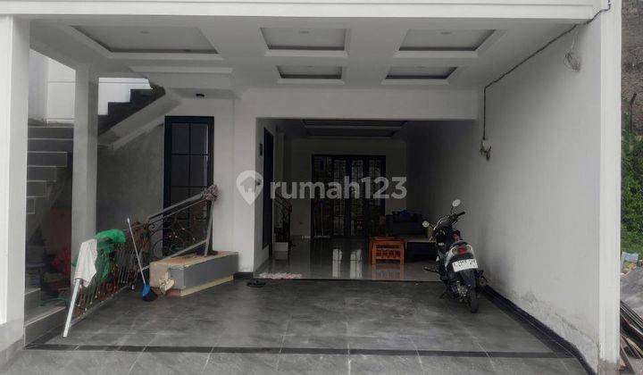 Dijual Rumah Baru 2 Lantai 6X14 SHM Jagakarsa Jakarta Selatan 2