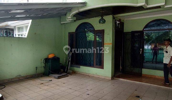 Dijual Rumah Ideal Taman Palem Lestari 3 Lantai SHM Unfurnished 1