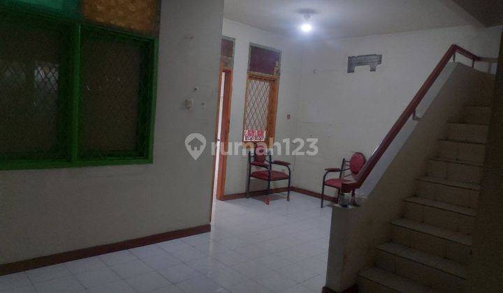 Dijual Rumah Butuh Renovasi Taman Palem Lestari 2 Lantai SHM 2