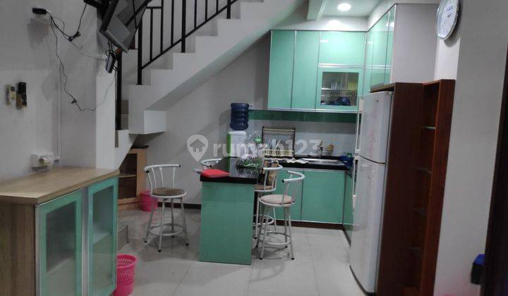 Dijual Rumah Townhouse Vanya Park Bsd 2 Lantai Furnished 1