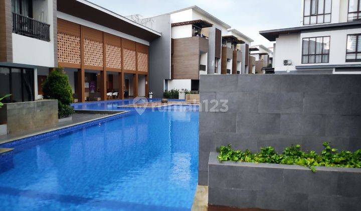 Dijual Rumah Townhouse Vanya Park Bsd 2 Lantai Furnished 2