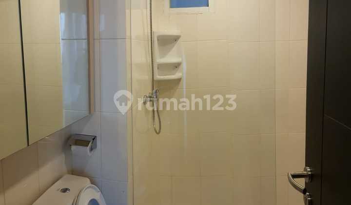 For Rent Ambassade Residence Apartment 2 BR Furnished Setiabudi 2