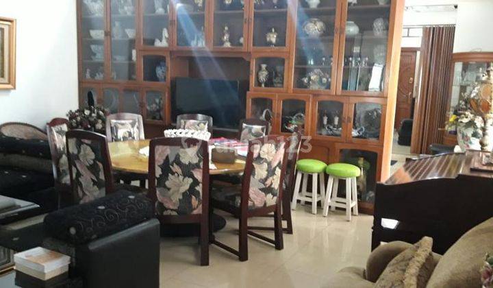 Dijual Rumah Modern Cilandak 2 Lantai SHM Furnished 484 meter 2