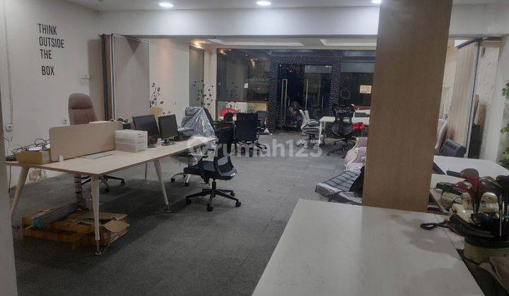 Disewa Space Ruko Luas 250 m SHM Pondok Indah Jakarta Selatan 1