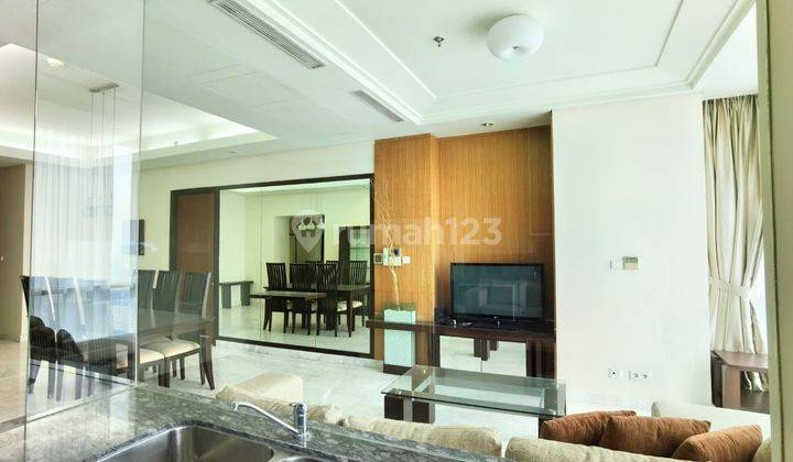 Dijual Apartement The Peak Sudirman 3 BR Furnished Bagus 2