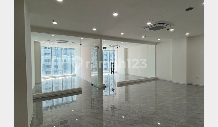 Disewa Perkantoran Baru Landmark Pluit Per Lantai 150 - 500 Meter Disewa Perkantoran Baru Landmark Pluit Per Lantai 150 - 500 Meter