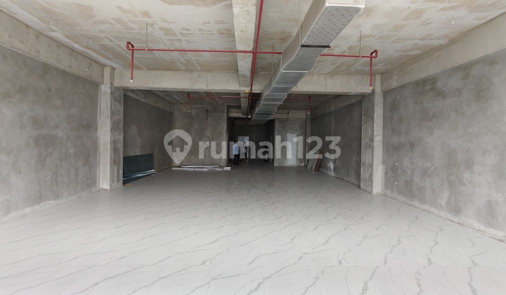 For Rent Office Space Landmark Pluit Per Floor 200 Meters Empty