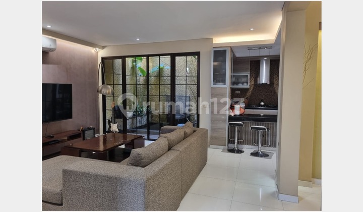 For Sale Royal Serpong Village House 2 Floors 180 Meters Certificate Serpong 2