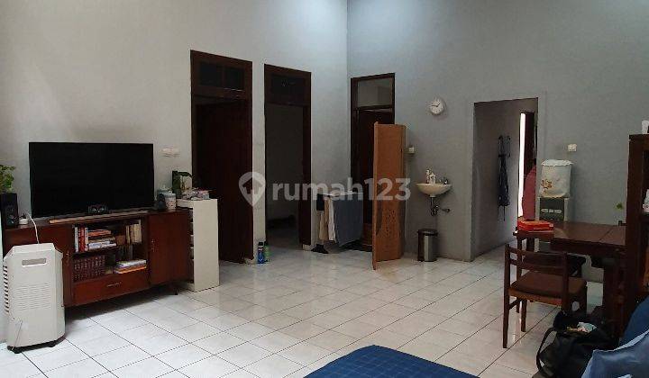 Dijual Rumah Bagus Kramat Pela 255 Meter SHM Furnished Jaksel 1