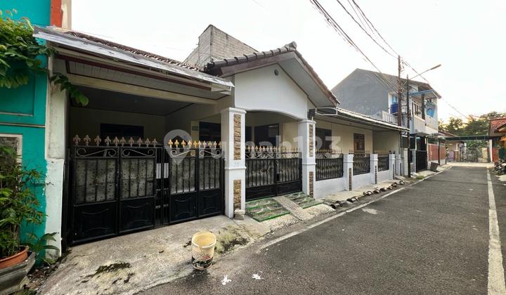 Dijual Rumah Renovasi Cilangkap 127 Meter 1 Lantai SHM Jaktim
