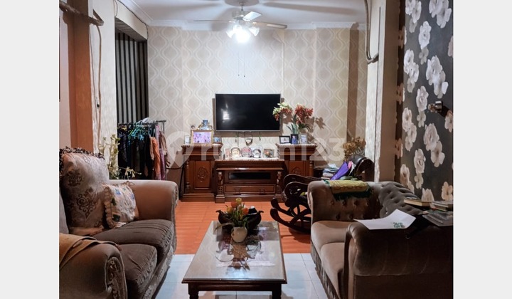 Dijual Rumah Gading Serpong 2 Lantai 234 Meter SHM TangSel