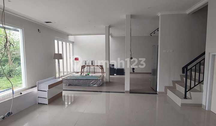 Dijual Rumah Latigo Village Renovasi 150 Meter Gading Serpong 2