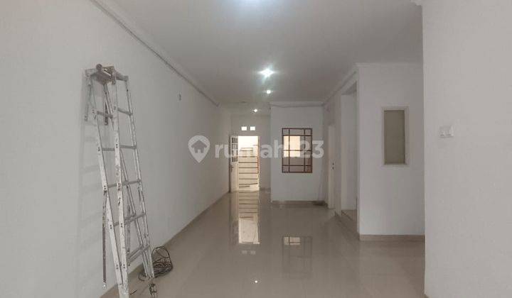 Disewa Rumah Pondok Indah 2 Lantai 200 Meter Unfurnished Jaksel 2