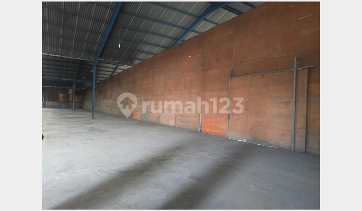 For Rent Large Warehouse Batu Ceper 2000 meters Tangerang
