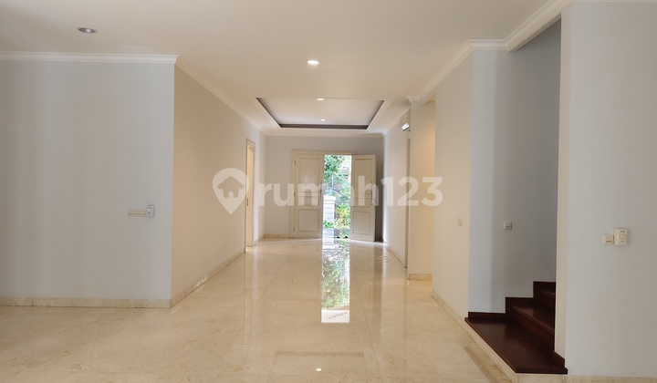 sewa rumah mewah pondok indah 500 meter kolam renang jaksel 2