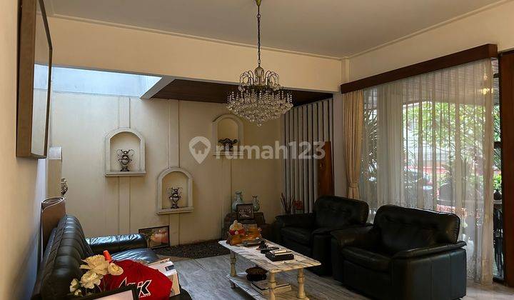 Dijual Rumah Besar Permata Hijau 2 Lantai 780 Meter Furnished SHM 1