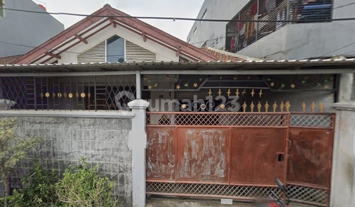 Jual Rumah Cipulir 150 Meter untuk Kos Dekat Stasiun Kebayoran Jual Rumah Cipulir 150 Meter untuk Kos Dekat Stasiun Kebayoran