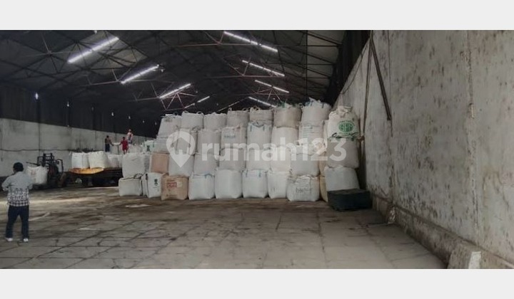 Warehouse for Rent Logistics 400 meters Kelapa Gading Barat North Jakarta
