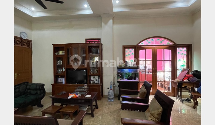 Dijual Rumah Cantik BSD CIty Lama 2 Lantai 350 Meter HGB Tangsel