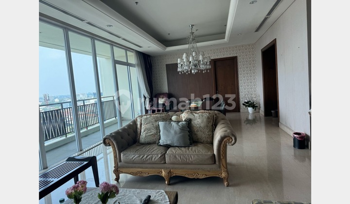 For Sale Pakubuwono Signature Apartment 3 BR Area 310 Meters Furnished For Sale Pakubuwono Signature Apartment 3 BR Area 310 Meters Furnished