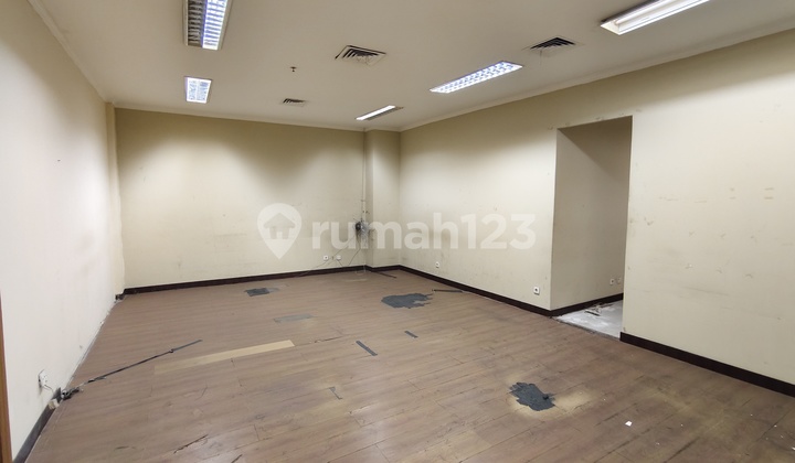 Rent Office Space Mall Taman Palem 527 Square Meters Empty Cengkareng Rent Office Space Mall Taman Palem 527 Square Meters Empty Cengkareng