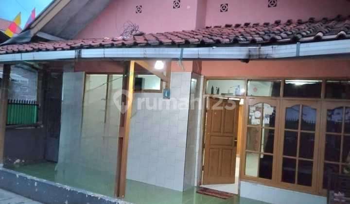 Hitung Tanah Saja! Dekat Mall Kopo Bandung Cocok Dijadikan Kosan Hitung Tanah Saja! Dekat Mall Kopo Bandung Cocok Dijadikan Kosan