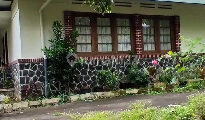 For Sale Vintage House with European Taste in Ciumbuleuit, North Bandung 2