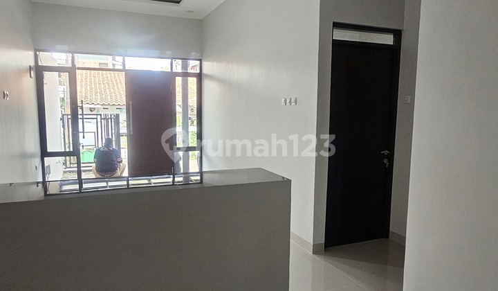 New Ready-to-Move-In House in Mercury Margahayu Near Metro Bandung
