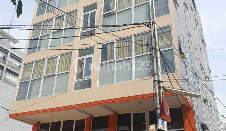 Di Jual Rumah Kost Bagus Mewah di Tanah Abang SHM 1
