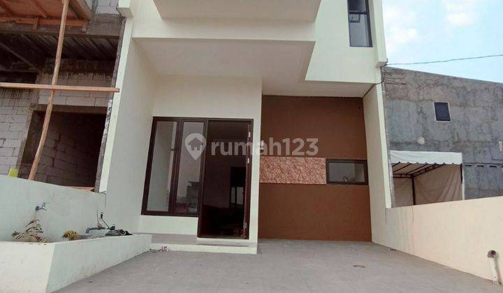 Rumah 2 Lantai dekat ke halte puri beta di Ciledug tangerang kota 1